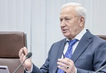 Колосков заявил, что РФС поддерживает футбол, а не бойкот УЕФА Колосков заявил, что РФС поддерживает футбол, а не бойкот УЕФА