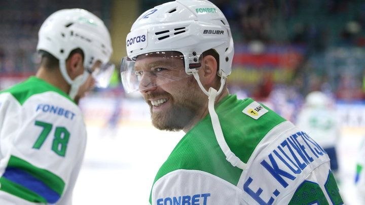 Гомоляко: Не вижу, с кем Кузнецов играл бы в «Тракторе»