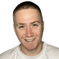 Артём Войнов