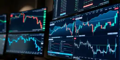 Азиатские валюты приближаются к минимуму за пять месяцев на фоне торговых переговров США и Китая