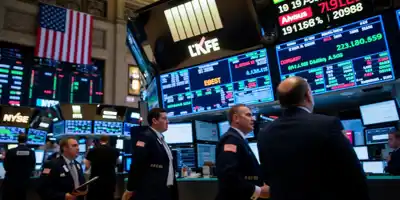 Год сильного роста акций и облигаций проверит поток экономических данных