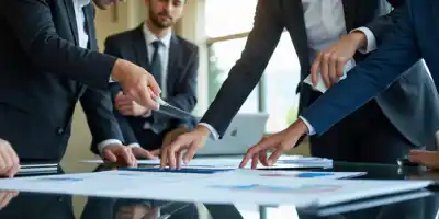 Toyota продлевает срок сделки на 35 млрд долларов из-за сопротивления Elliott