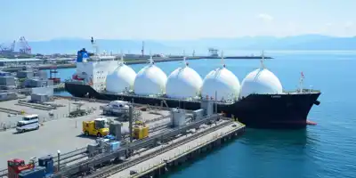 Рост акций New Fortress Energy на фоне продления контракта на поставки СПГ