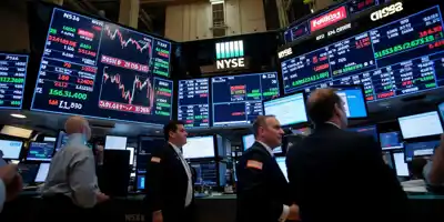 Акции с высоким импульсом разворачиваются на фоне снижения ожиданий по ставкам