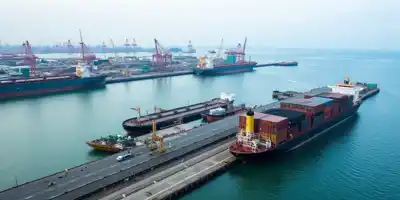 Рекордный импорт угля, железной руды и нефти в Китай в декабре