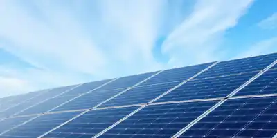Рост прибыли Adani Green Energy на фоне увеличения мощностей