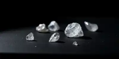De Beers снизила цены на алмазы впервые за более чем год