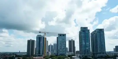 Спад на рынке жилья Китая сохраняется на фоне ожиданий новых стимулов