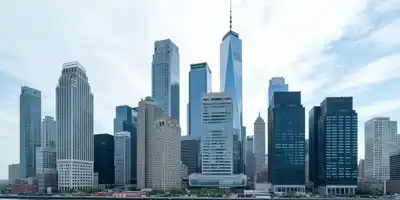 Наследник миллиардерской семьи считает британскую экономику непривлекательной для инвестиций