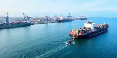 Гонконг сохранит отсутствие специальных портовых сборов на фоне торговых разногласий США и Китая