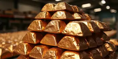 Медь приближается к недельному росту из-за дефицита поставок