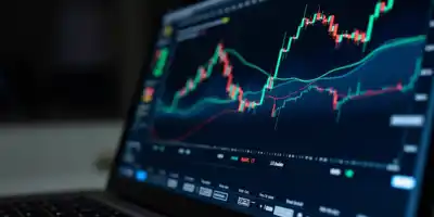 Тайвань балансирует между укреплением валюты и риском санкций США