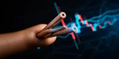 Медь отмечает лучший месяц за год на фоне сбоев поставок