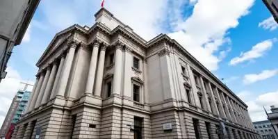 Банк Англии оставил ключевую ставку на уровне 4%