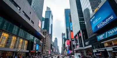 Акции китайских девелоперов выросли после отчета о 'трех красных линиях'