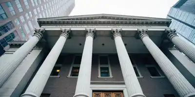 Ларри Саммерс прогнозирует назначение нового главы ФРС при администрации Трампа