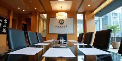 Конфликт наследников китайского миллиардера ставит вопрос о преемственности