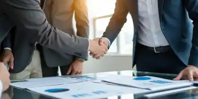 Торговля банковским долгом Cerba Healthcare перед переговорами с кредиторами