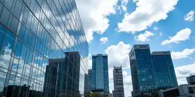 Warner Bros. Discovery ведёт переговоры о продаже активов Netflix