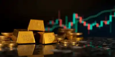 Золото сохраняет позиции рядом с рекордом на фоне рисков закрытия правительства США