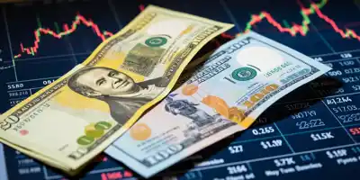 Ранд опустился ниже 17 за доллар впервые с февраля 2023 года