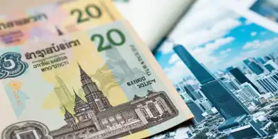 Прогноз аналитиков: слабый туристический сезон ограничит рост тайского бата к концу года