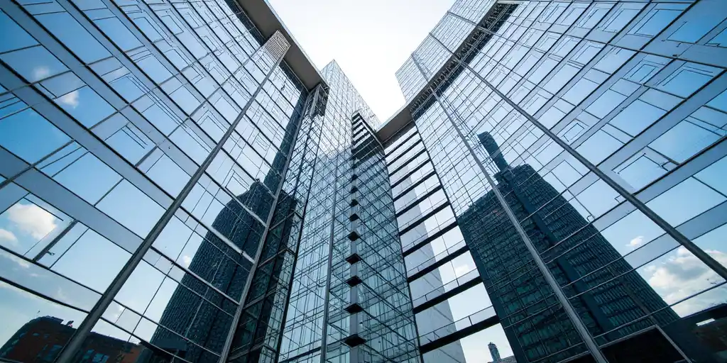 Макрон предлагает пересмотреть подход ЕЦБ к монетарной политике