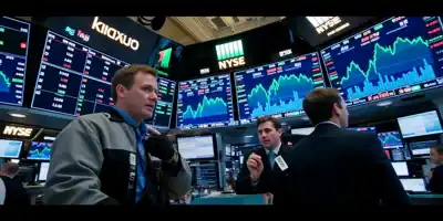 Рискованные заемщики насыщают рынок в поисках доходности для инвесторов