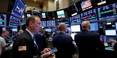 Акции США теряют время на ралли к концу года без IT-сектора