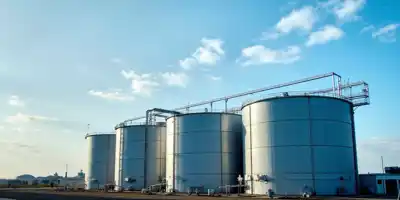 Запасы нефти ОЭСР превысили пятилетний средний уровень с 2021 года