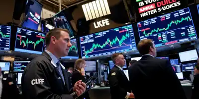 Отток инвесторов из ИИ-акций на Уолл-стрит продолжается