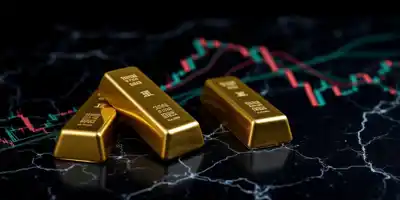 Золото сохраняет позиции на фоне новых данных с рынка труда США и торговых пошлин