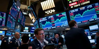 Рост акций США при минимальном влиянии событий в Венесуэле: технологии и энергетика в лидерах