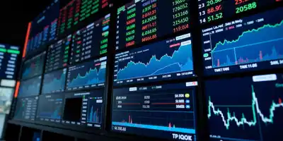 Пессимизм распространяется на рынках из-за обвала криптовалют