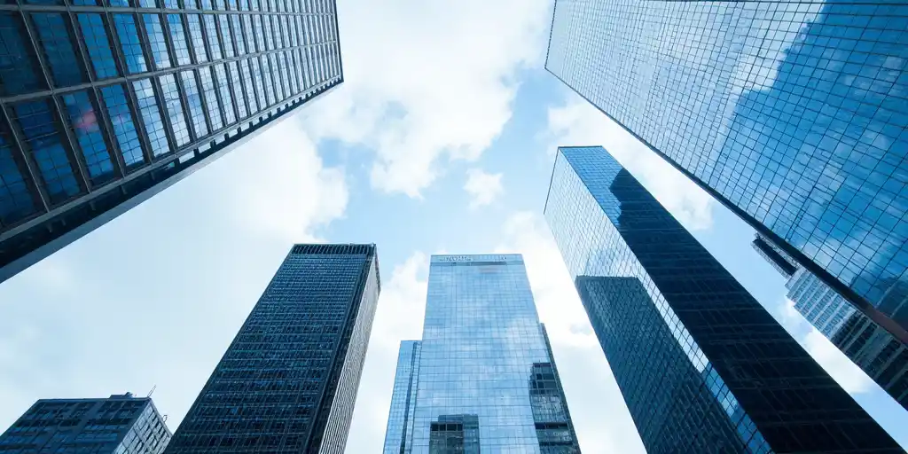 Goldman Sachs расширяет присутствие в Саудовской Аравии несмотря на бюджетные сложности