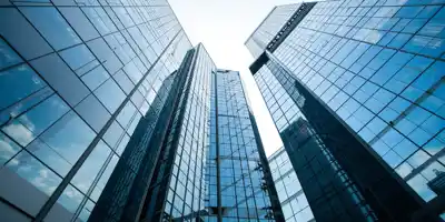 Глава Blue Owl призывает банки обратить внимание на свои кредиты