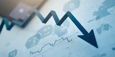 Доллар снижается на ожиданиях двух снижений ставки ФРС в 2025 году