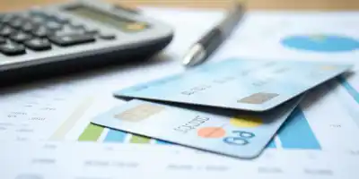 Рост потребительского кредитования в США замедлился за полгода