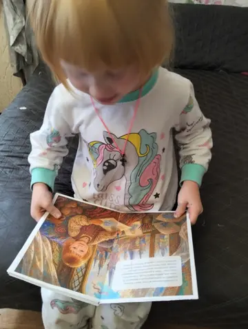 Photo from a review by Oksana