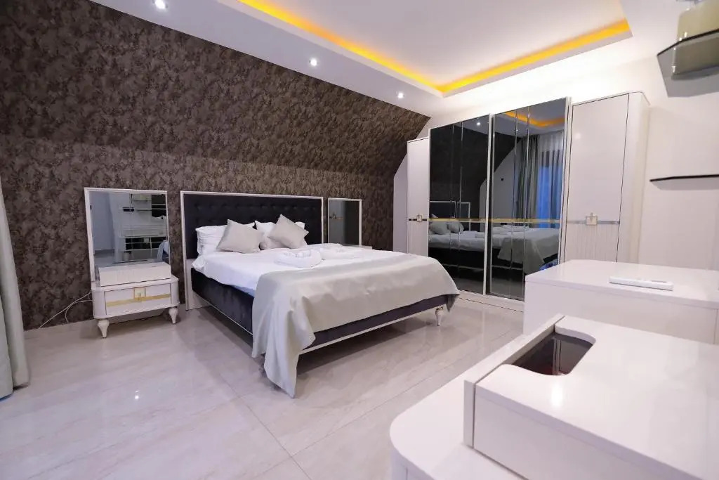 Deluxe Quadruple Villa