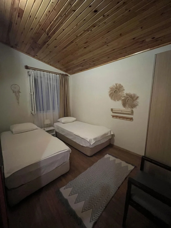 Double Cottage