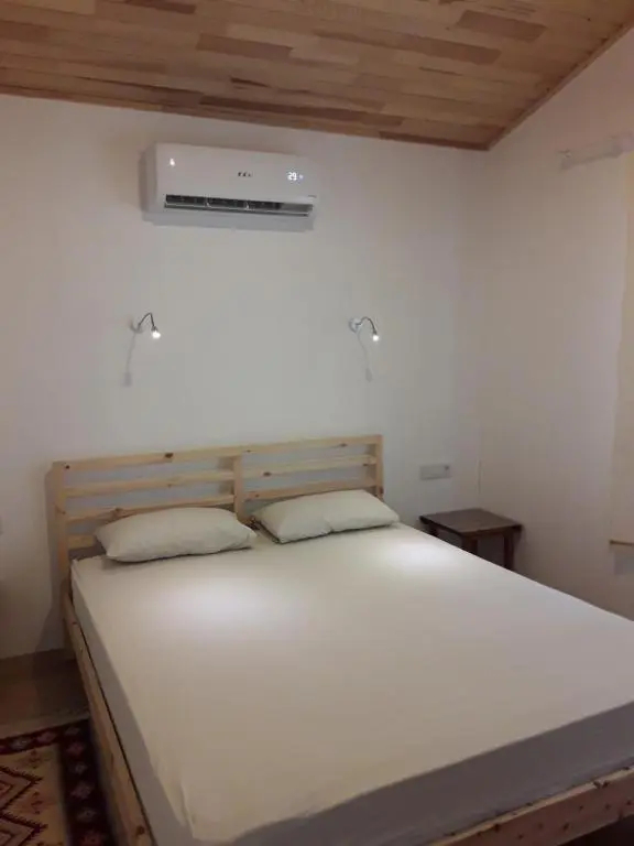 1 Bedroom Bungalow