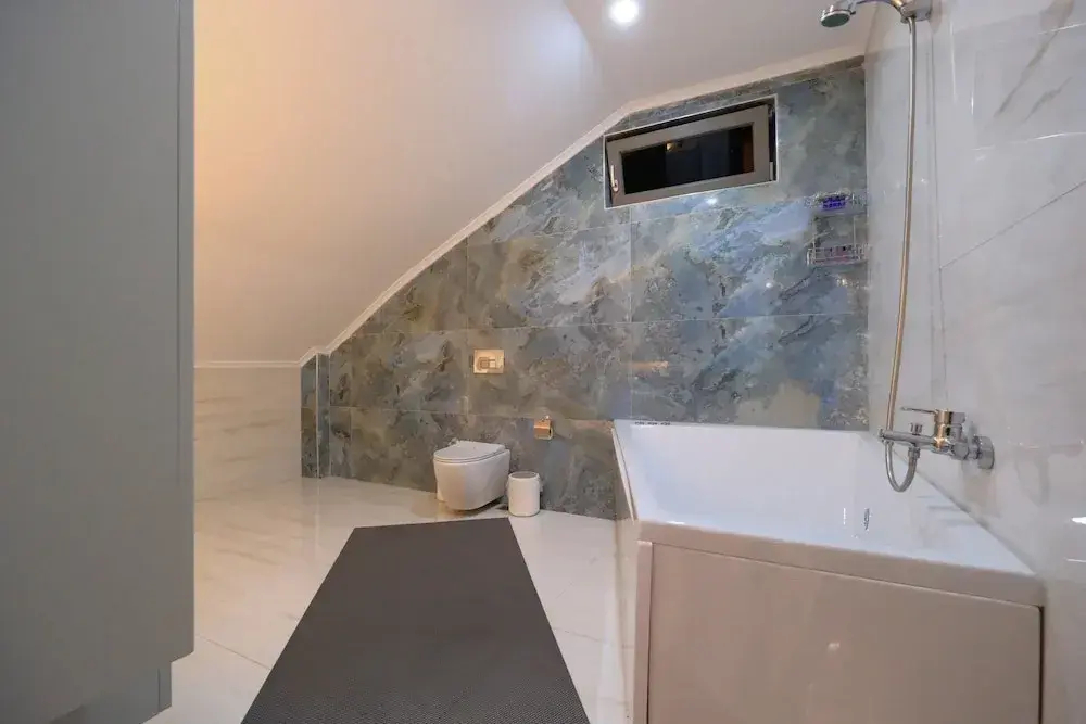 1 Bedroom Deluxe room with balcony and with pool view