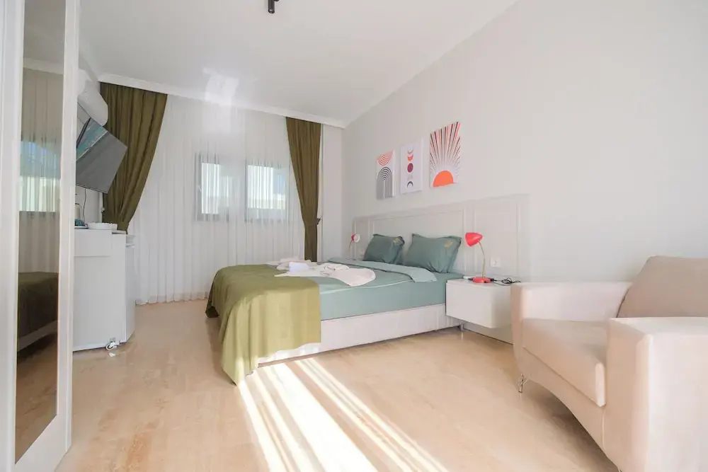 Standard Double room with balcony and with garden view