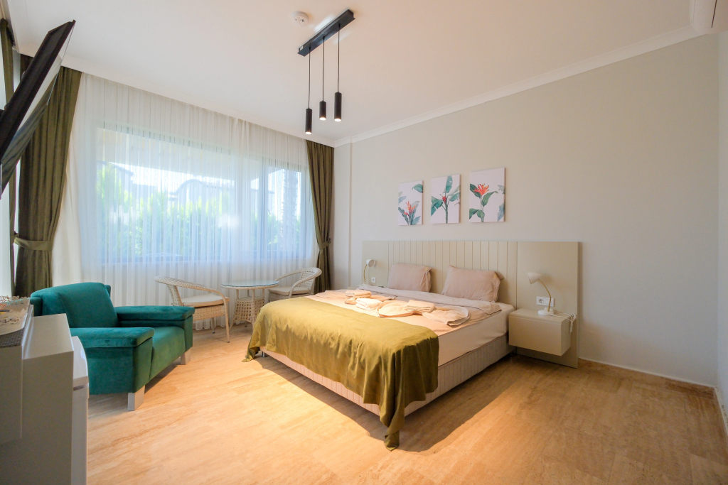 Standard Double room with balcony and with view