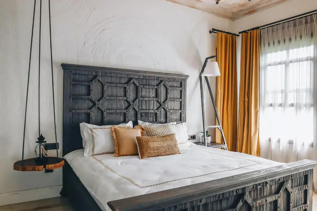 Romantic with Bathtub Double room