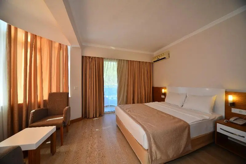 Номер Standard с видом на окрестности