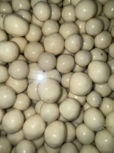 Фундук в белом шоколаде 1 кг