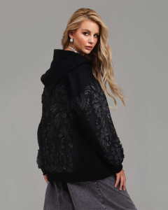 Толстовка с кружевом и аппликацией TC001