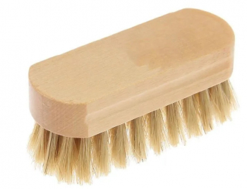 Щётка д/одежды С-10-52с 14см